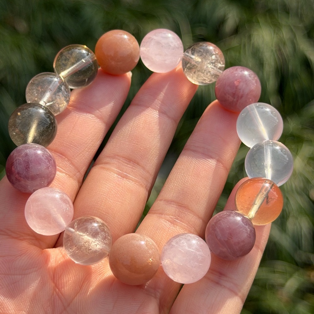13.5mm‎ stretchable multi stone crystal bracelet 1070